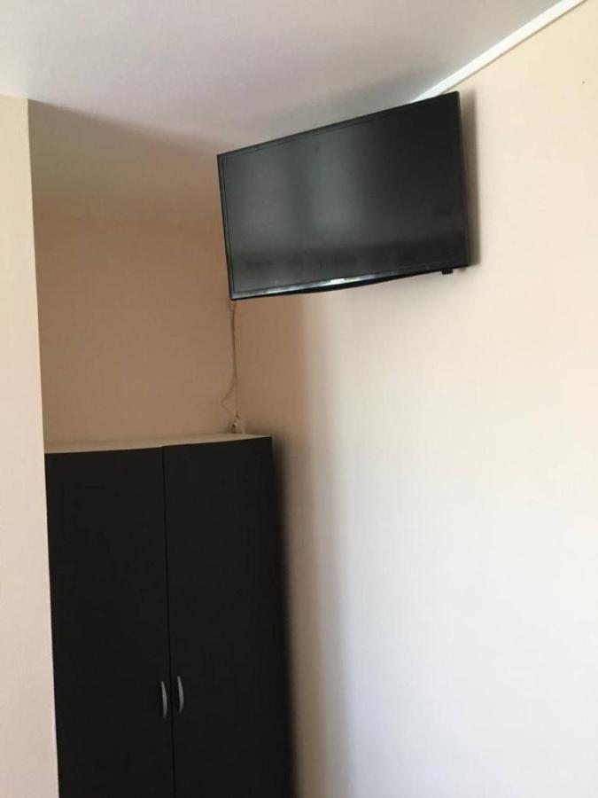 Hotel Les Rosiers La Rochelle  Esterno foto