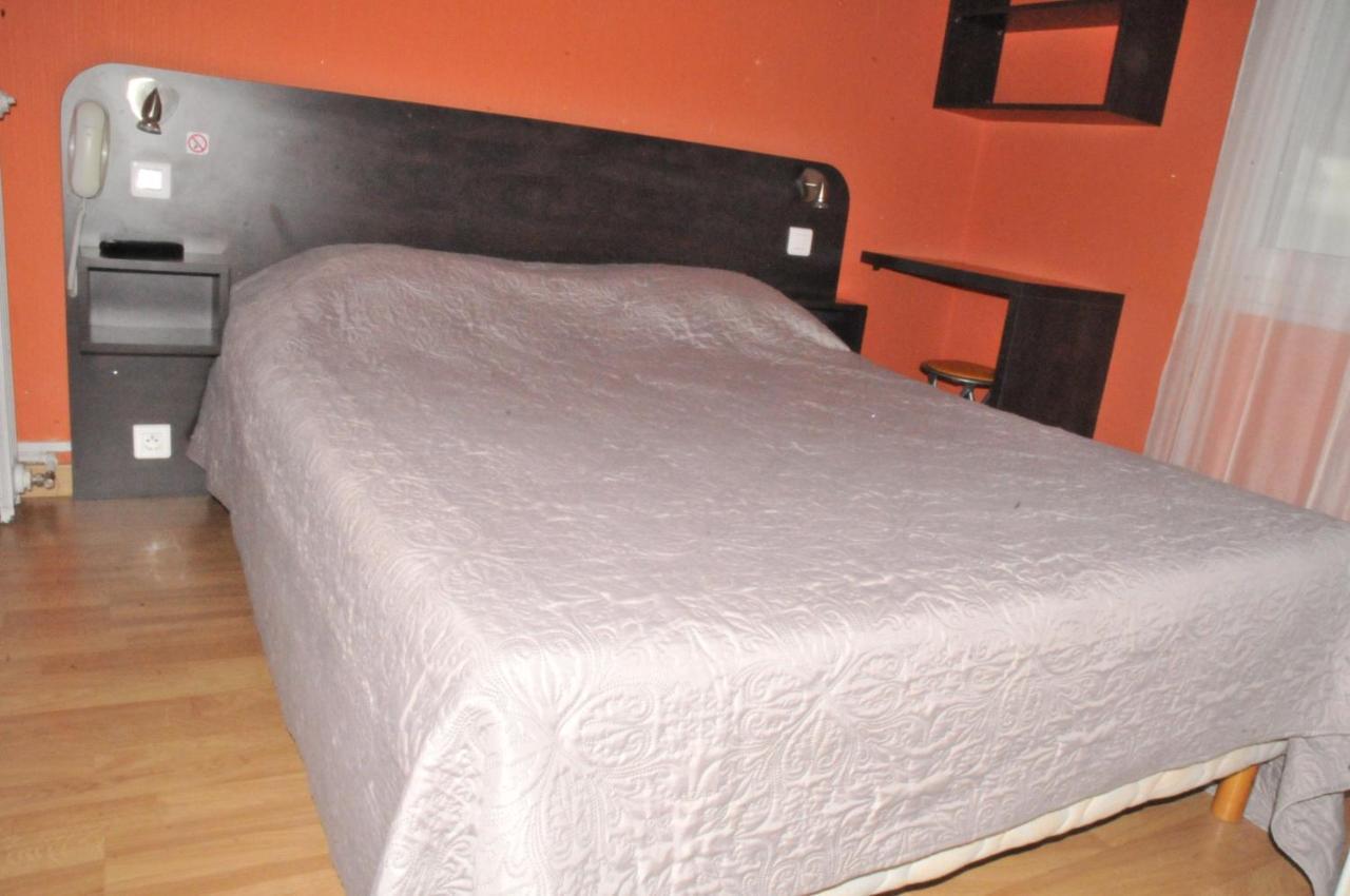 Hotel Les Rosiers La Rochelle  Esterno foto
