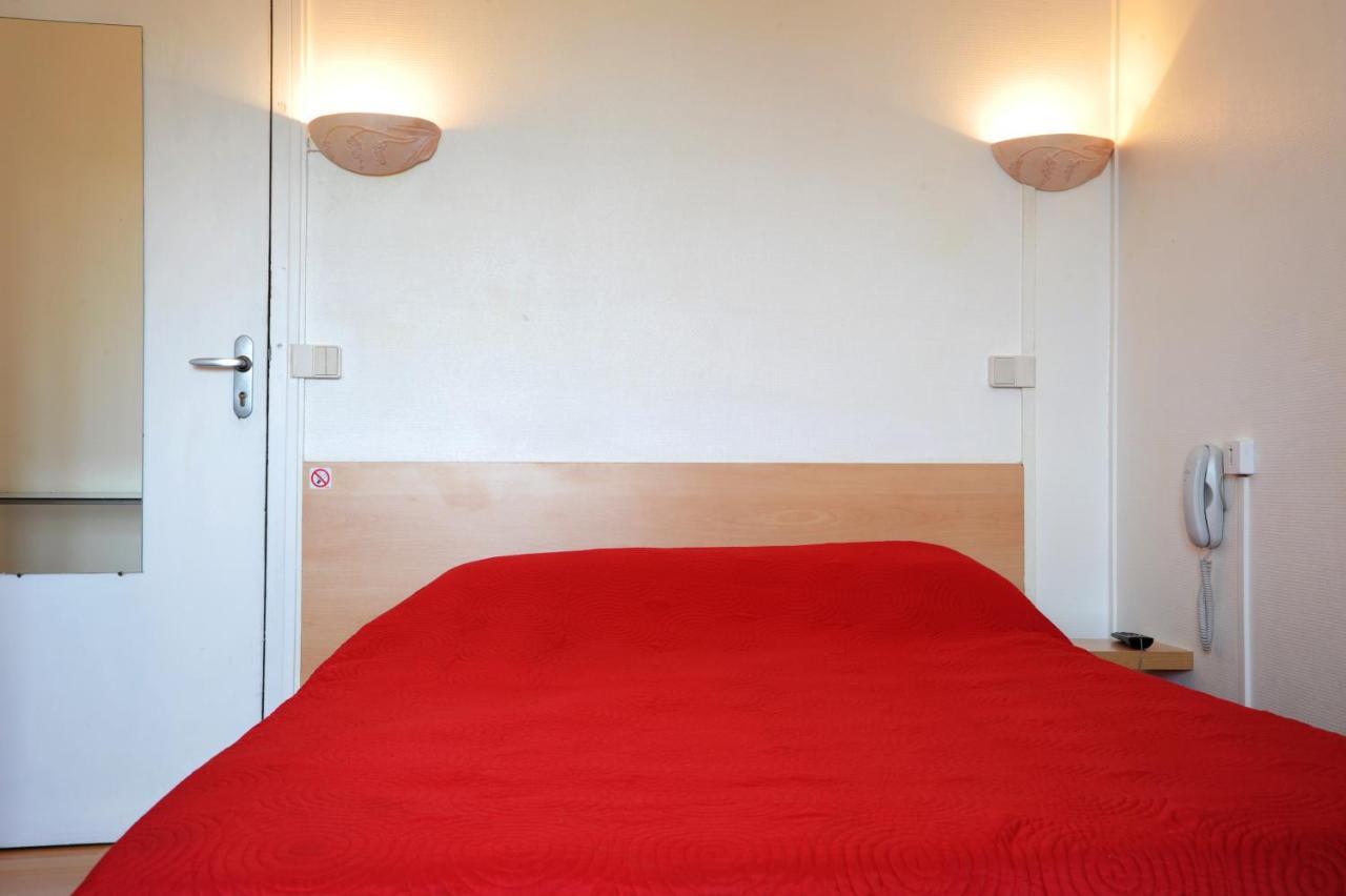 Hotel Les Rosiers La Rochelle  Esterno foto